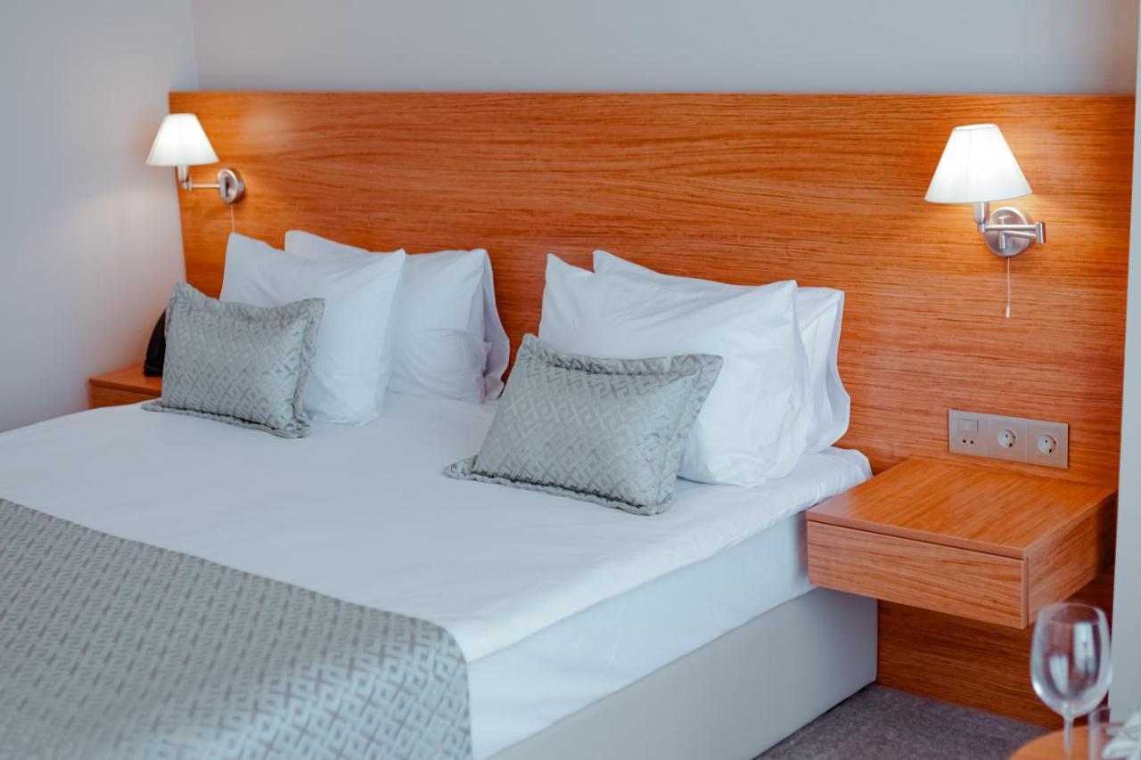 Khazar Inji Hotel Buzovna Ngoại thất bức ảnh