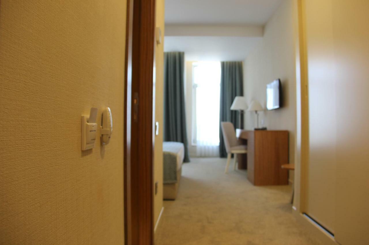 Khazar Inji Hotel Buzovna Ngoại thất bức ảnh